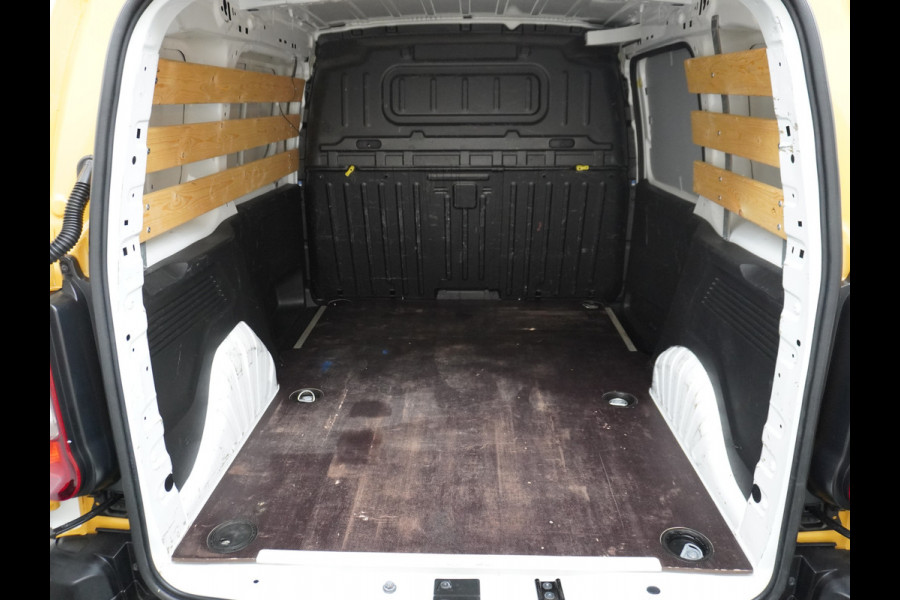 Opel Combo 1.5D L1H1 Edition Airco Cruise Control Bluetooth Elektr.ramen Elektr.spiegels+Verwarmd Centr.Vergr+ab. Schuifdeur Betonplex vloer Lat om Lat betimmering