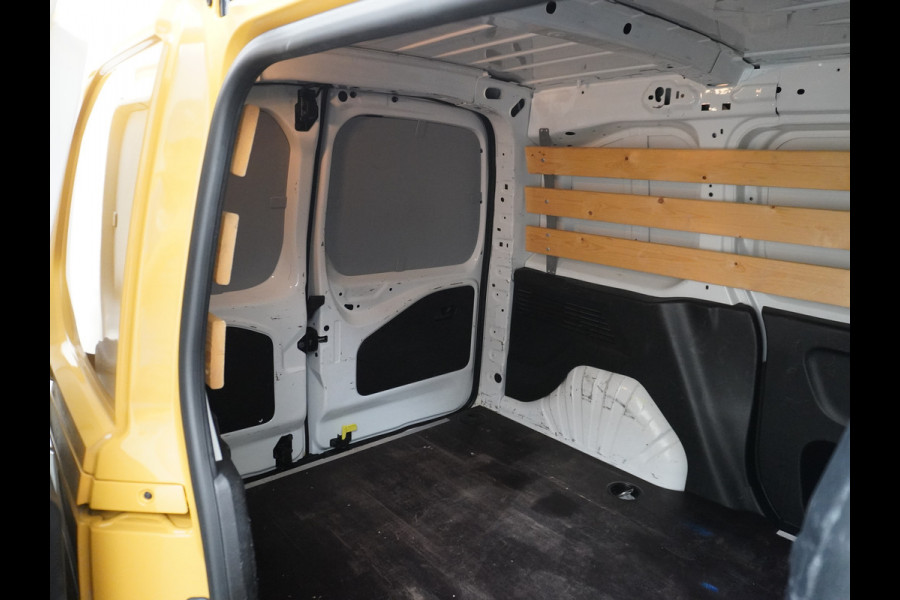 Opel Combo 1.5D L1H1 Edition Airco Cruise Control Bluetooth Elektr.ramen Elektr.spiegels+Verwarmd Centr.Vergr+ab. Schuifdeur Betonplex vloer Lat om Lat betimmering