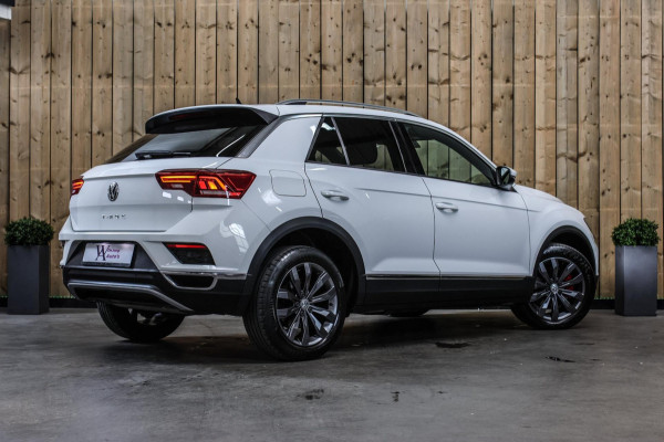 Volkswagen T-Roc 1.5 TSI Sport *Virtual*Led*DSG*Trekhaak*1e Eigenaar*