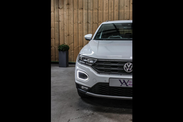 Volkswagen T-Roc 1.5 TSI Sport *Virtual*Led*DSG*Trekhaak*1e Eigenaar*