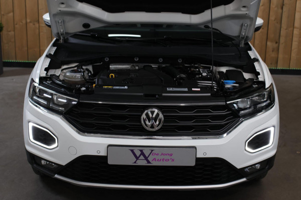 Volkswagen T-Roc 1.5 TSI Sport *Virtual*Led*DSG*Trekhaak*1e Eigenaar*