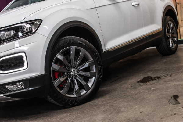 Volkswagen T-Roc 1.5 TSI Sport *Virtual*Led*DSG*Trekhaak*1e Eigenaar*