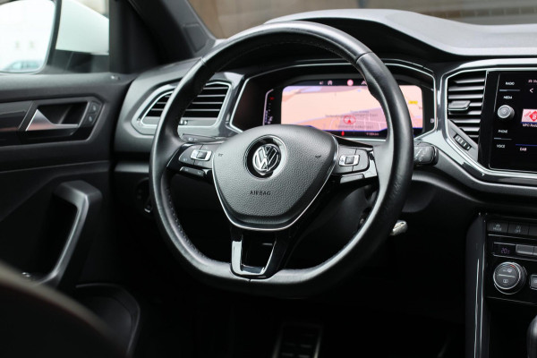 Volkswagen T-Roc 1.5 TSI Sport *Virtual*Led*DSG*Trekhaak*1e Eigenaar*