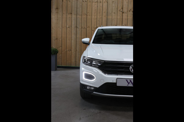 Volkswagen T-Roc 1.5 TSI Sport *Virtual*Led*DSG*Trekhaak*1e Eigenaar*