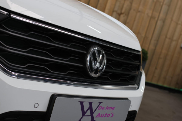 Volkswagen T-Roc 1.5 TSI Sport *Virtual*Led*DSG*Trekhaak*1e Eigenaar*