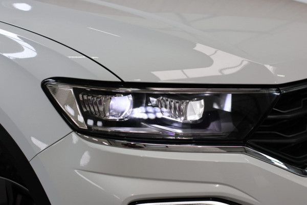 Volkswagen T-Roc 1.5 TSI Sport *Virtual*Led*DSG*Trekhaak*1e Eigenaar*