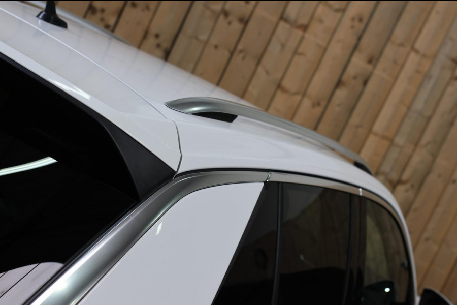 Volkswagen T-Roc 1.5 TSI Sport *Virtual*Led*DSG*Trekhaak*1e Eigenaar*