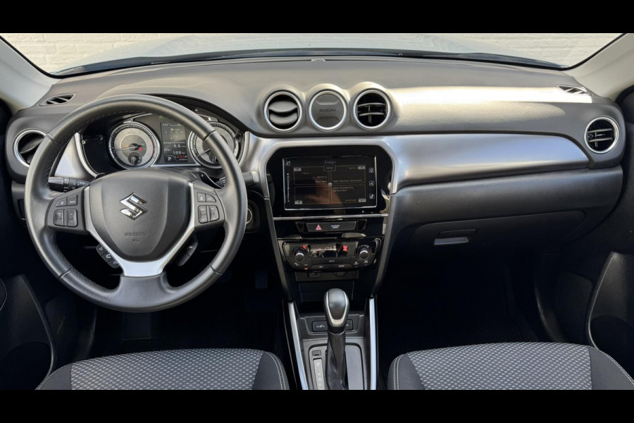 Suzuki Vitara 1.5 Hybrid Select Adaptive cruise control Climate control Apple / Android Carplay Stoelverwarming