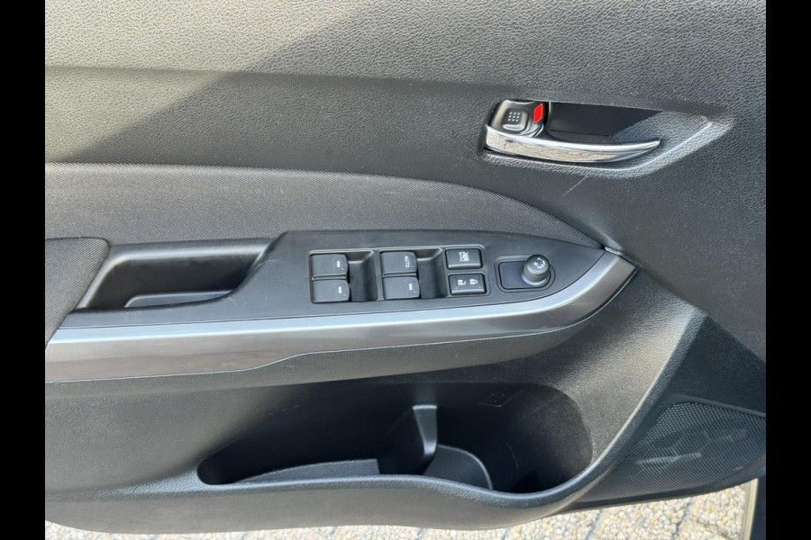 Suzuki Vitara 1.5 Hybrid Select Adaptive cruise control Climate control Apple / Android Carplay Stoelverwarming