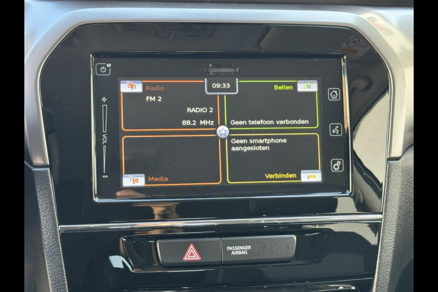Suzuki Vitara 1.5 Hybrid Select Adaptive cruise control Climate control Apple / Android Carplay Stoelverwarming