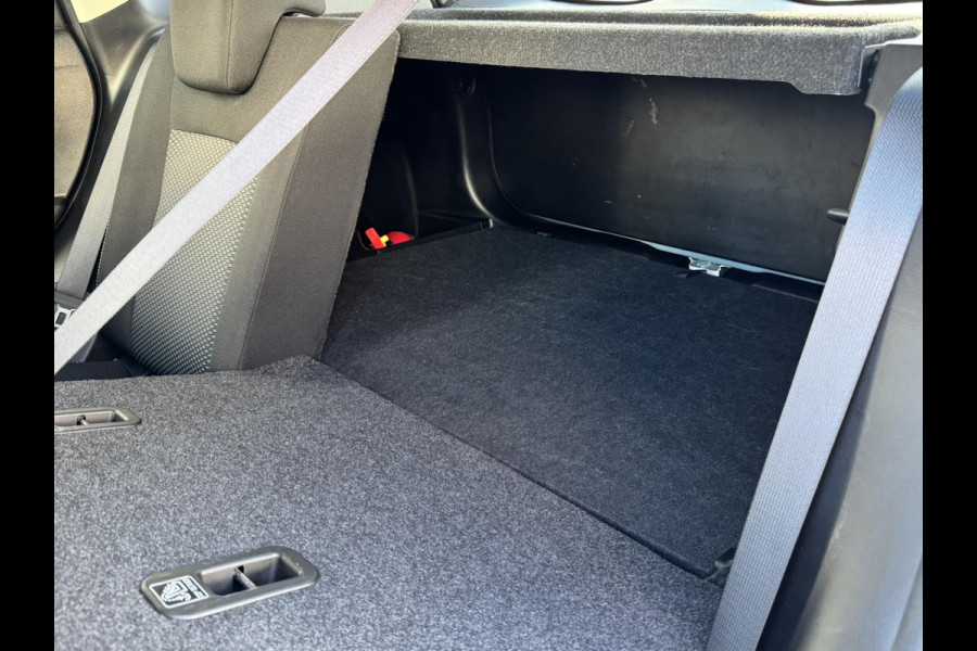 Suzuki Vitara 1.5 Hybrid Select Adaptive cruise control Climate control Apple / Android Carplay Stoelverwarming
