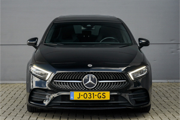 Mercedes-Benz A-Klasse 250 Premium Plus AMG-Line Night Pano Burmester Ambiente