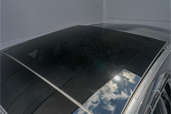 Mercedes-Benz A-Klasse 250 Premium Plus AMG-Line Night Pano Burmester Ambiente