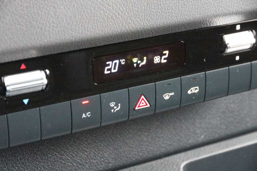 Mercedes-Benz Sprinter 311 CDI | Aut. | Laadklep | Mbux | Navi | Camera | Clima..