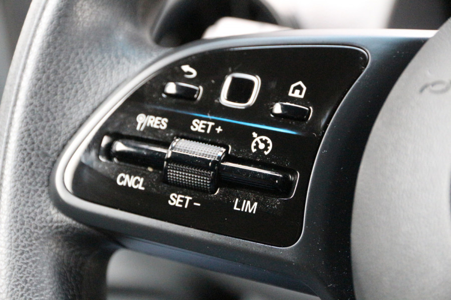 Mercedes-Benz Sprinter 311 CDI | Aut. | Laadklep | Mbux | Navi | Camera | Clima..