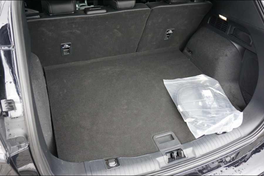 Ford Kuga PHEV Vignale AUTOMAAT ADAPTIVE | LEER | HEAD-UP | MEEST LUXE!