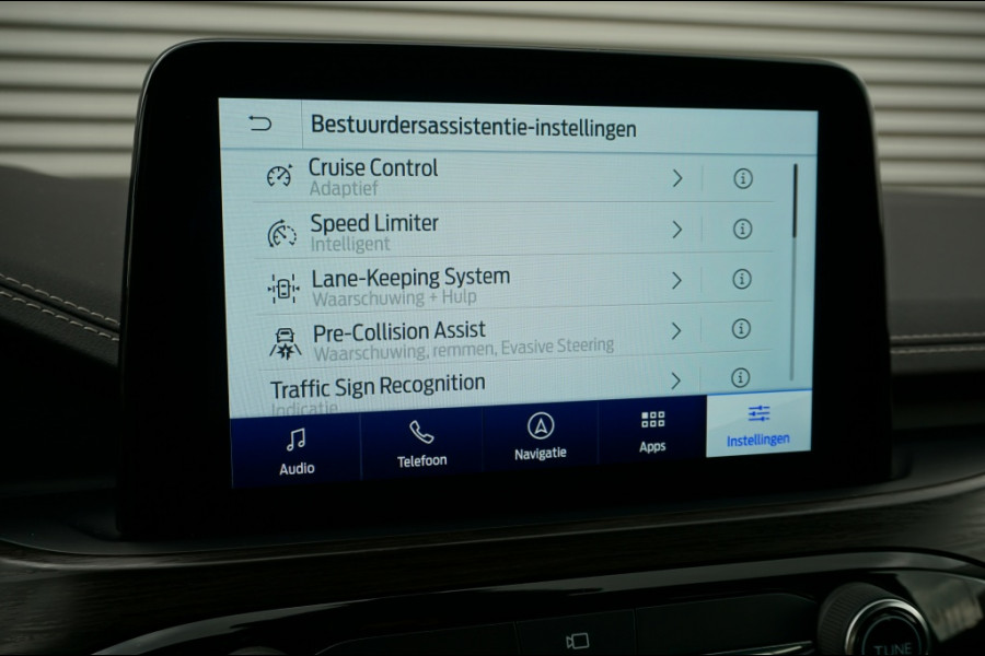 Ford Kuga PHEV Vignale AUTOMAAT ADAPTIVE | LEER | HEAD-UP | MEEST LUXE!