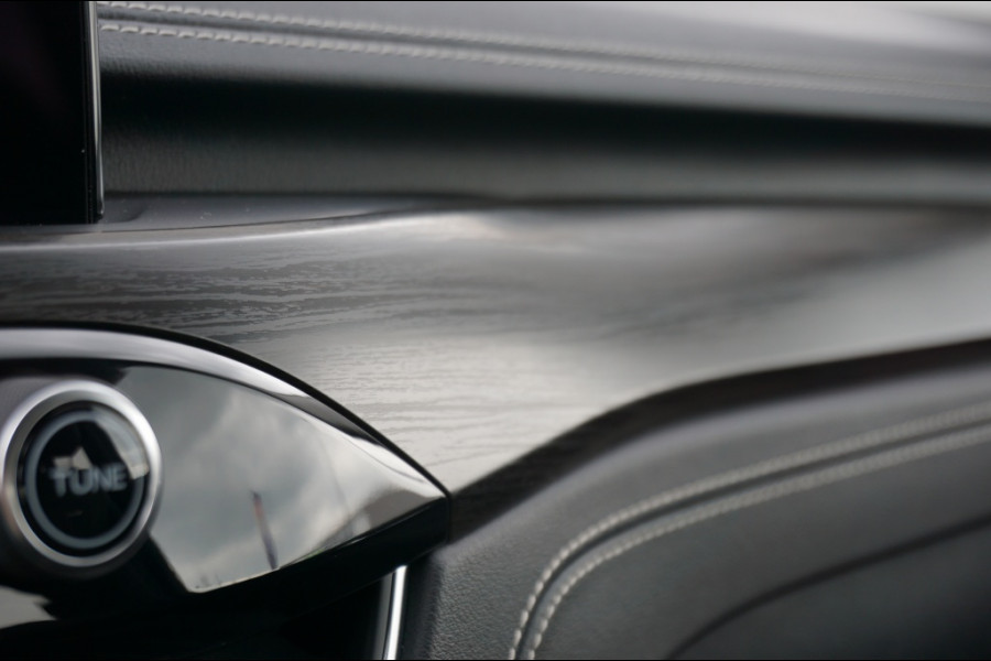 Ford Kuga PHEV Vignale AUTOMAAT ADAPTIVE | LEER | HEAD-UP | MEEST LUXE!