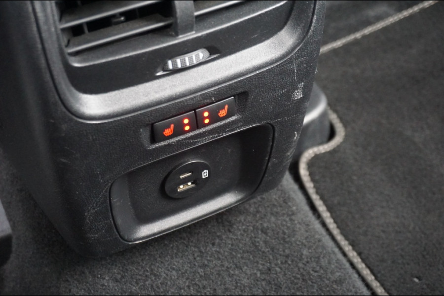 Ford Kuga PHEV Vignale AUTOMAAT ADAPTIVE | LEER | HEAD-UP | MEEST LUXE!