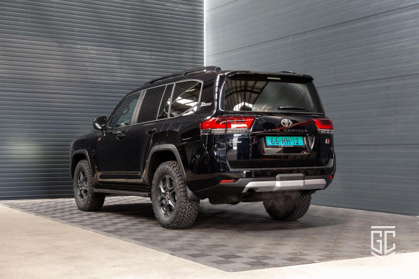 Toyota Land Cruiser 300 3.5 V6 TT GR Sport