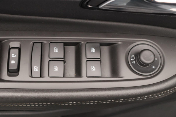 Opel Mokka X 1.4 Turbo Innovation Navigatie Camera