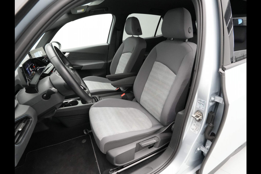 Volkswagen ID.3 Life 58 kWh Navigatie Pdc Stoelverwarming Acc Demo TH