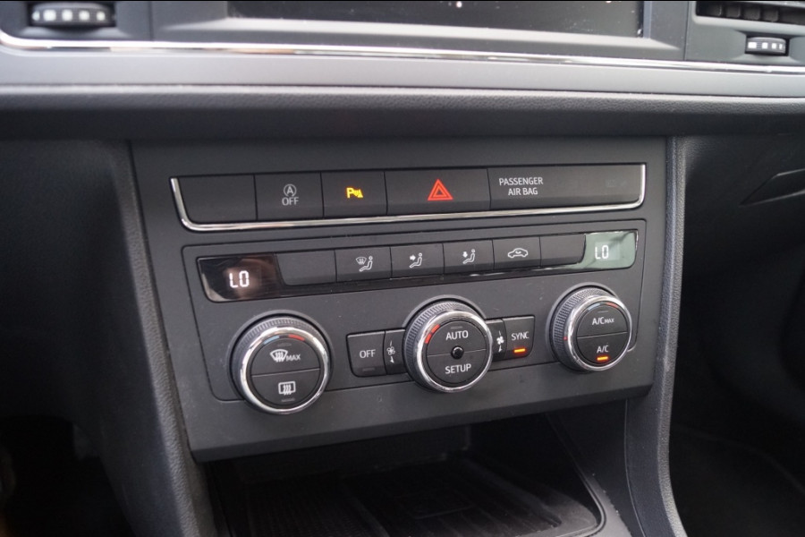 Seat Leon ST 1.0 TSI 115pk Style Ultimate Edition -NAVI-CAM-ECC-