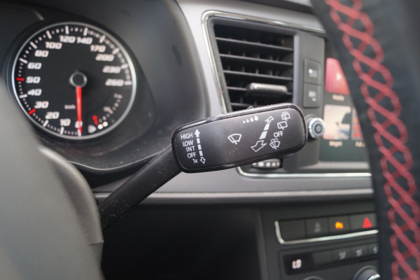 Seat Leon ST 1.0 TSI 115pk Style Ultimate Edition -NAVI-CAM-ECC-