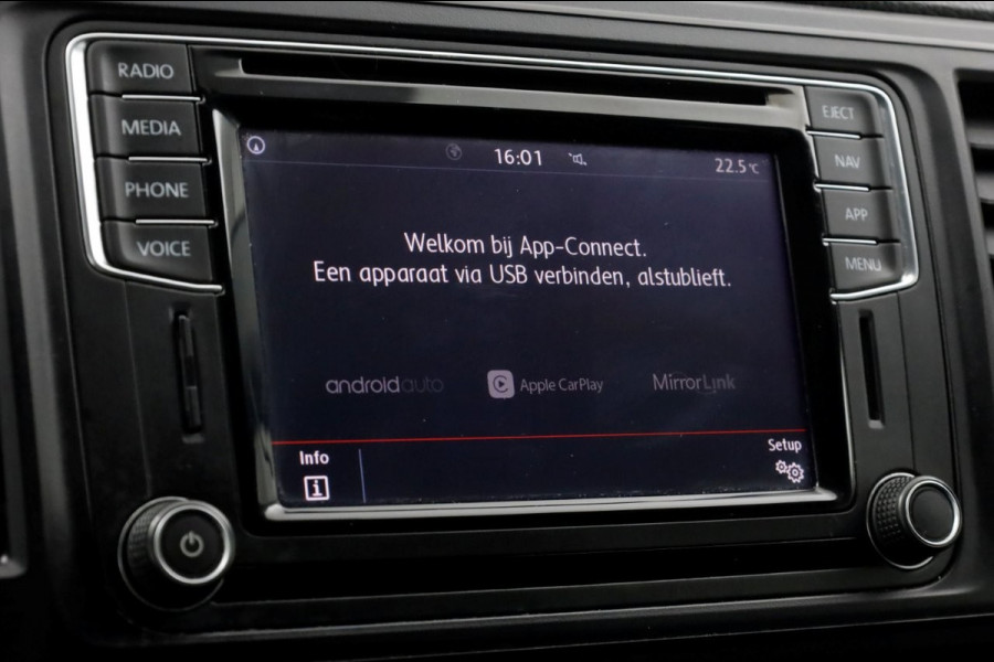 Volkswagen Transporter T6 2.0 TSI L1H1 Benzine DSG-Automaat Comfortline Achterklep 12-2018