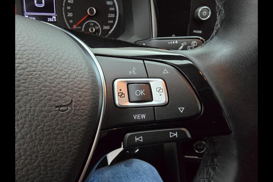 Volkswagen Polo Occasion 1.0 TSI luxe versie met adapt. cruise en carplay | Unieke kleur donkergrijs | Tweedehands Volkswagen polo