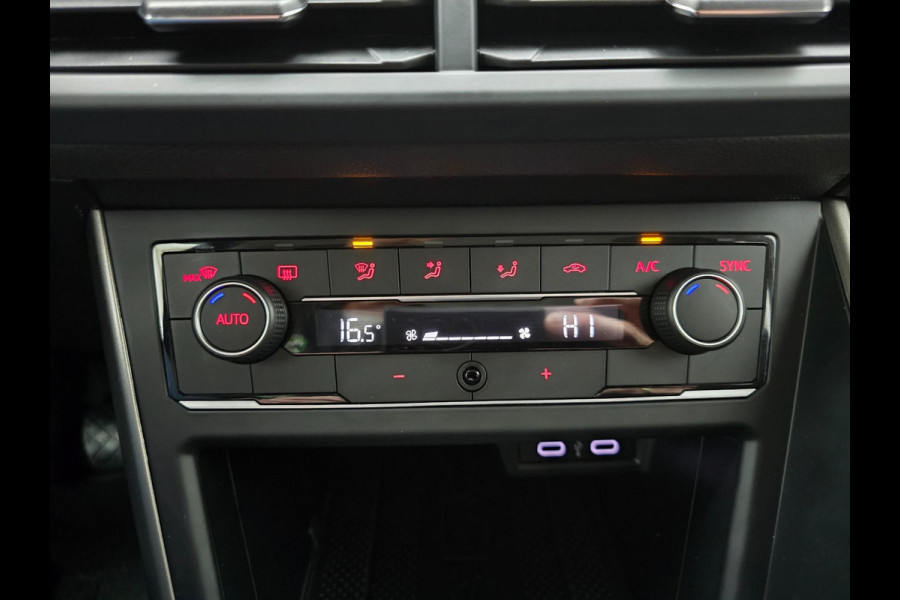 Volkswagen Polo Occasion 1.0 TSI luxe versie met adapt. cruise en carplay | Unieke kleur donkergrijs | Tweedehands Volkswagen polo