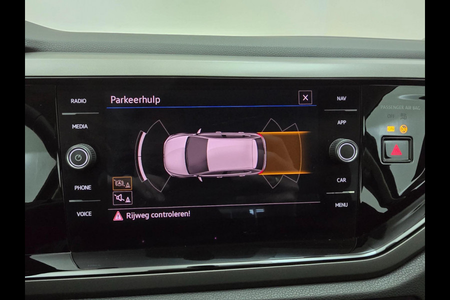 Volkswagen Polo Occasion 1.0 TSI luxe versie met adapt. cruise en carplay | Unieke kleur donkergrijs | Tweedehands Volkswagen polo