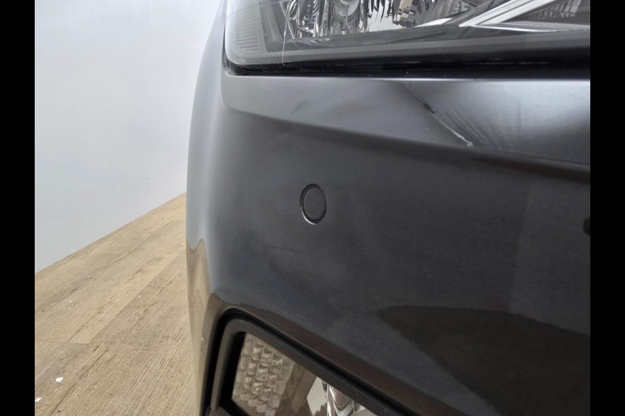 Volkswagen Polo Occasion 1.0 TSI luxe versie met adapt. cruise en carplay | Unieke kleur donkergrijs | Tweedehands Volkswagen polo
