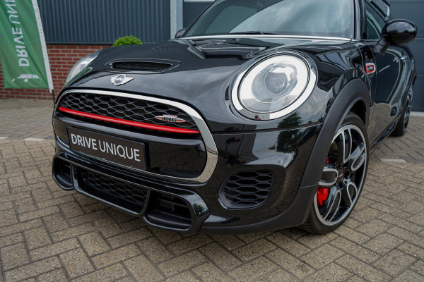 MINI John Cooper Works | Kuipstoelen | geen OPF! | Stoelverwarming | LED | Parkeersensoren