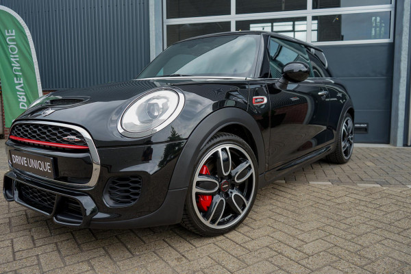 MINI John Cooper Works | Kuipstoelen | geen OPF! | Stoelverwarming | LED | Parkeersensoren