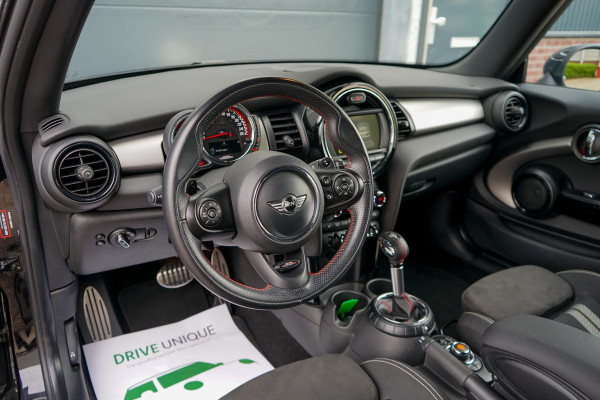 MINI John Cooper Works | Kuipstoelen | geen OPF! | Stoelverwarming | LED | Parkeersensoren