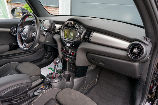 MINI John Cooper Works | Kuipstoelen | geen OPF! | Stoelverwarming | LED | Parkeersensoren