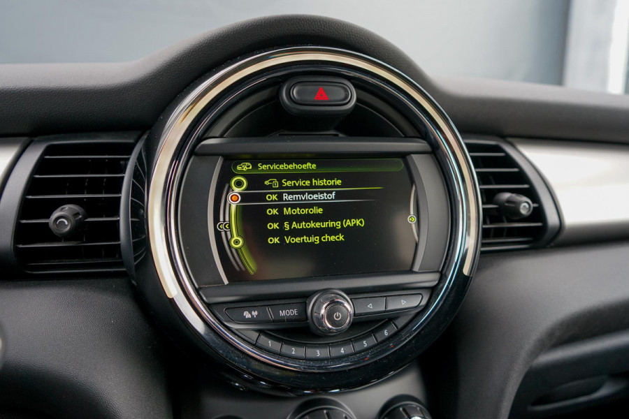 MINI John Cooper Works | Kuipstoelen | geen OPF! | Stoelverwarming | LED | Parkeersensoren