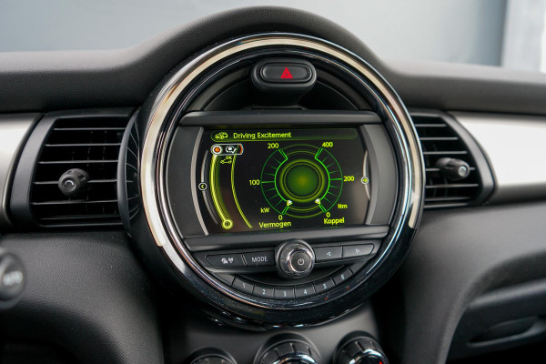 MINI John Cooper Works | Kuipstoelen | geen OPF! | Stoelverwarming | LED | Parkeersensoren