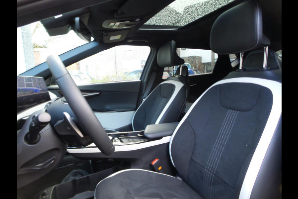 Kia Ev6 GT-Line 77.4 kWh | Stoelverwarming en -ventilatie | Electr. schuifdak