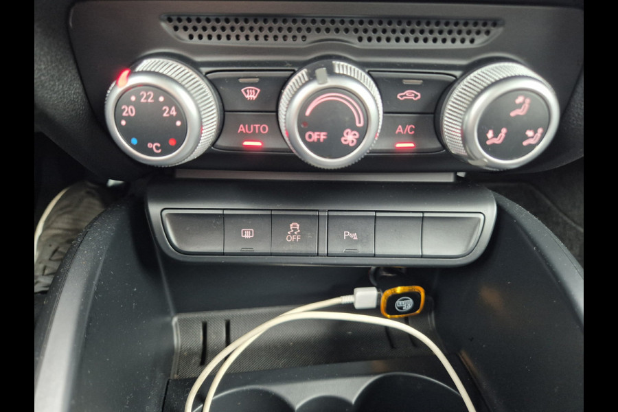 Audi A1 SPORTBACK 1.0 TFSI ,airco,navigatie,parkeersensoren, 5Deurs,