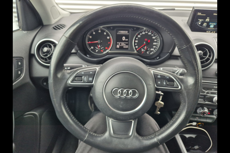 Audi A1 SPORTBACK 1.0 TFSI ,airco,navigatie,parkeersensoren, 5Deurs,