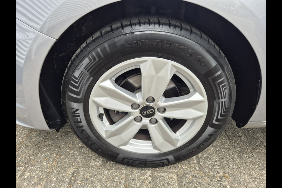 Audi A1 SPORTBACK 1.0 TFSI ,airco,navigatie,parkeersensoren, 5Deurs,