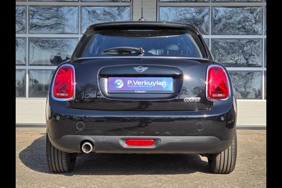 MINI Mini 1.5 COOPER CHILI | CLIMATE CONTROL | NAVIGATIE | SPORTSTOELEN | LED KOPLAMPEN | KEYLESS ENTRY | 17 INCH LM VELGEN |