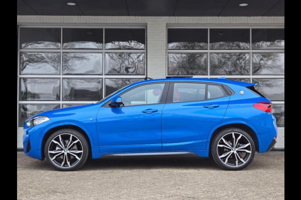 BMW X2 18I M SPORT | PANORAMA | MEMORY STOELEN | CAMERA | 19 INCH LM VELGEN | LEDER |