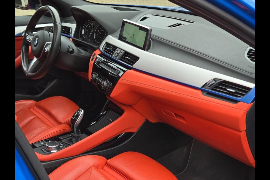 BMW X2 18I M SPORT | PANORAMA | MEMORY STOELEN | CAMERA | 19 INCH LM VELGEN | LEDER |