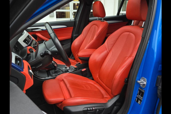 BMW X2 18I M SPORT | PANORAMA | MEMORY STOELEN | CAMERA | 19 INCH LM VELGEN | LEDER |