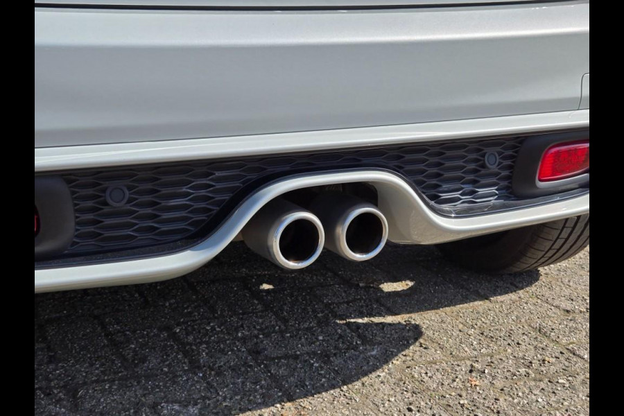 MINI Cooper S 2.0 COOPER S Chili I NAVIGATIE I SPORTSTOELEN I