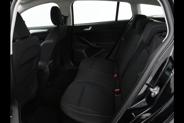 Ford Focus 1.0 EcoBoost Trend Edition Business | Carplay | Navigatie | Cruise control | Parkeerhulp | Airco | Bluetooth | Lichtmetalen velgen