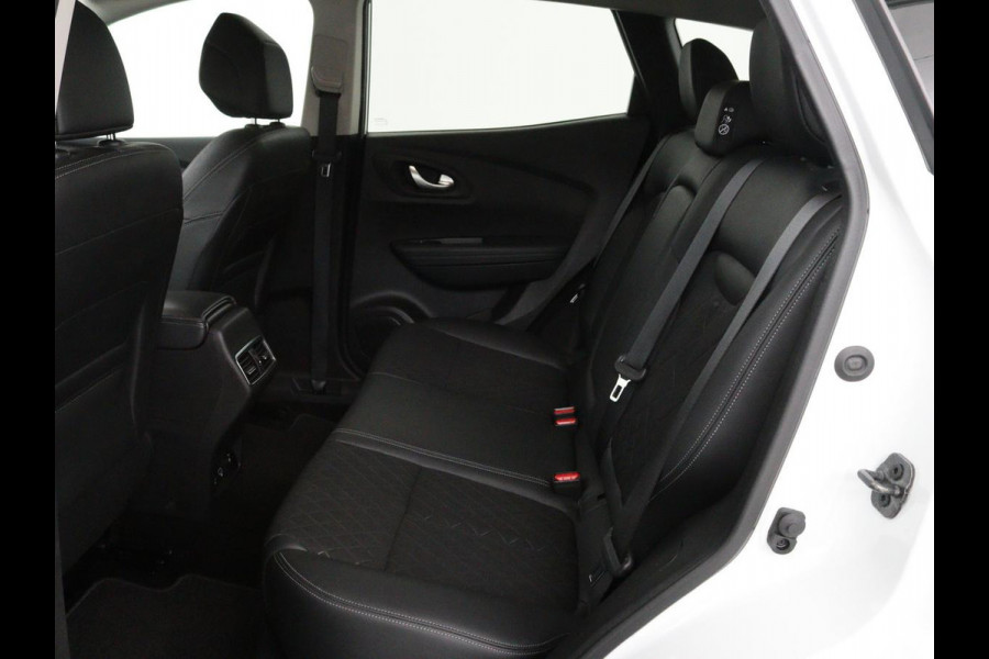 Renault Kadjar 1.3 TCe Techno | Automaat | Stoelverwarming | Trekhaak | Carplay | Camera | Half leder | Keyless | Full LED